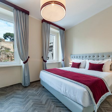 Foro Romano Luxury Suites Экстерьер фото